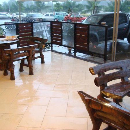 In@Hotel Johor Bahru Buitenkant foto